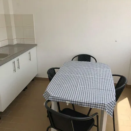 Olinda's 2 Bedroom *