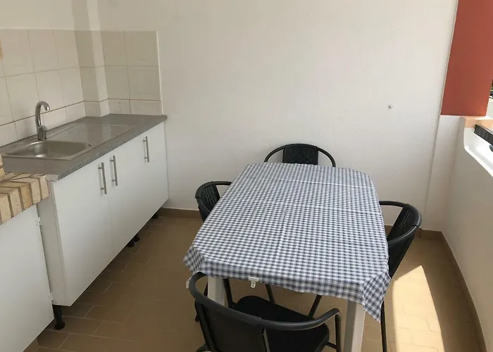 Olinda's 2 Bedroom *