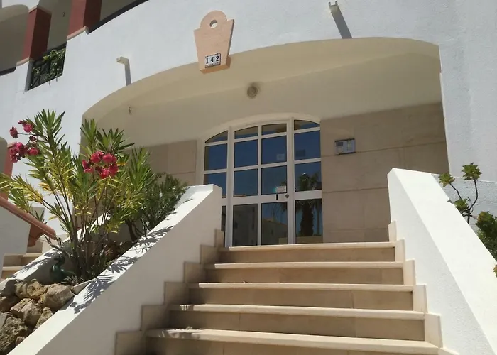 Olinda's 2 Bedroom *