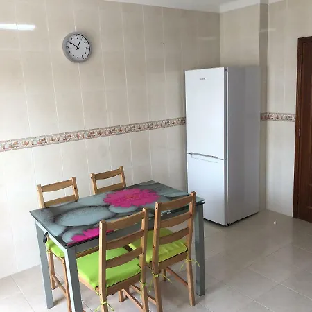 Olinda's 2 Bedroom Apartamento Lagos